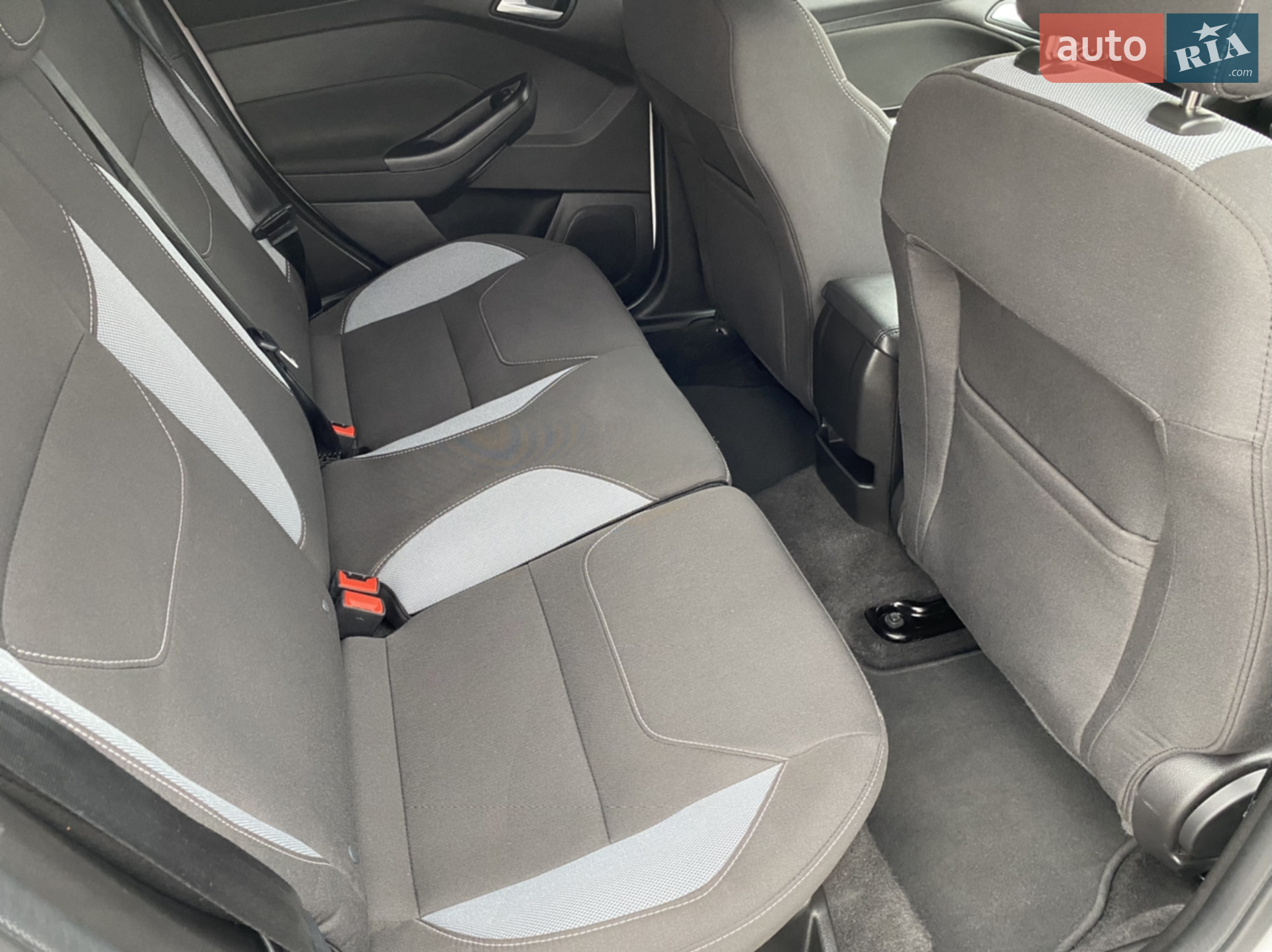 2018 Ford Focus - мініатюра 26