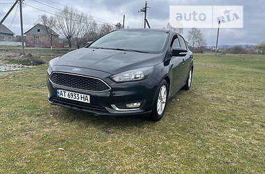 Седан Ford Focus 2015 в Ивано-Франковске