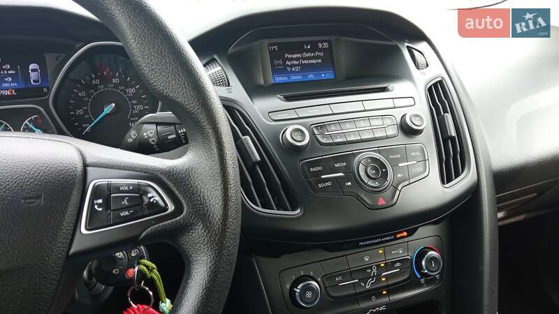 Седан Ford Focus 2015 в Днепре