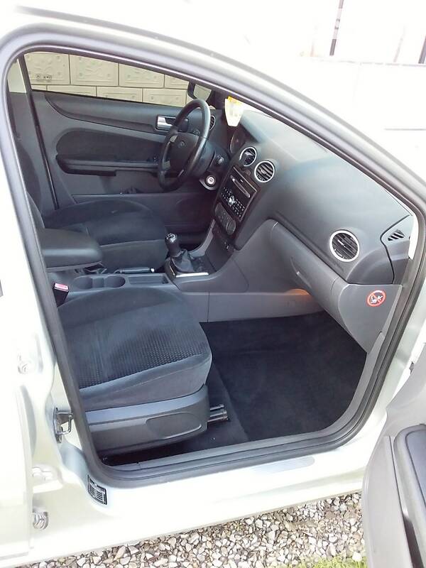 Седан Ford Focus 2005 в Борщеве фото 17 Седан Ford Focus 2005 в Борщеве