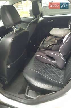 Универсал Ford Focus 2011 в Луцке