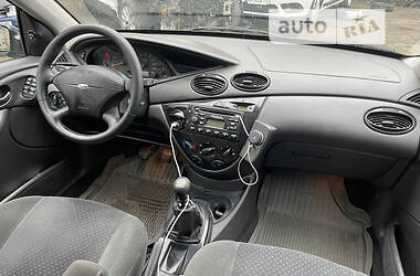 Универсал Ford Focus 2001 в 