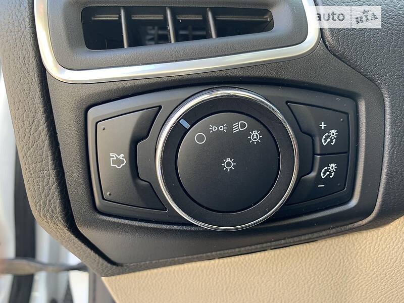 Хэтчбек Ford Focus 2013 в Никополе