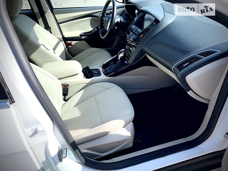 Хэтчбек Ford Focus 2013 в Никополе
