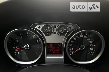 Универсал Ford Focus 2010 в 