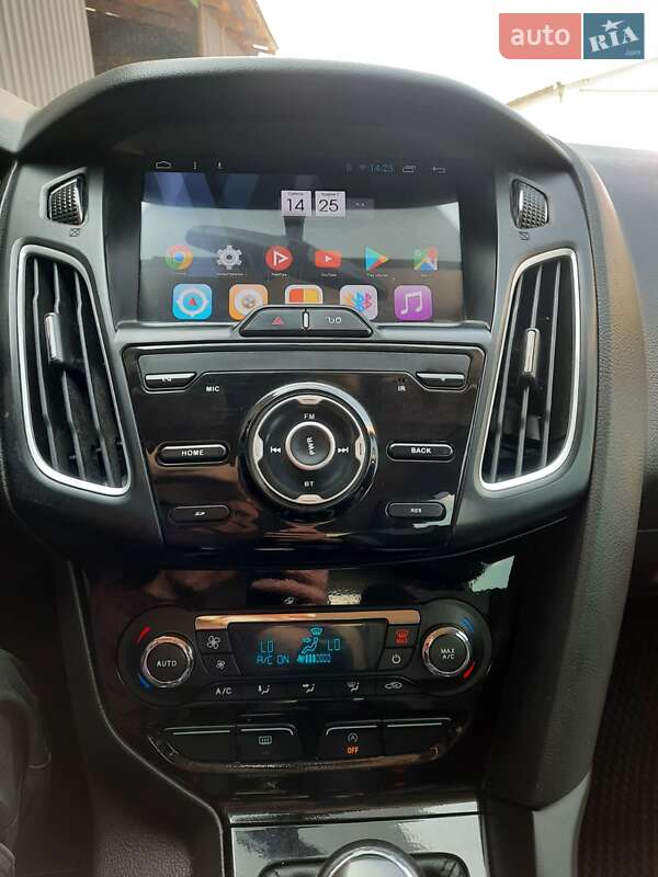 Хэтчбек Ford Focus 2013 в Львове