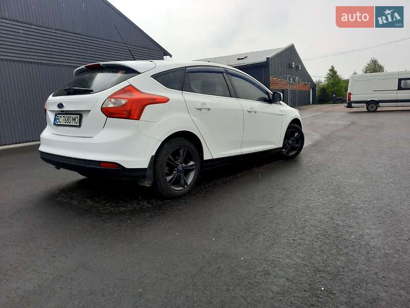 Хэтчбек Ford Focus 2013 в Львове