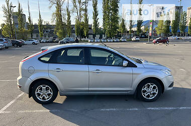 Хэтчбек Ford Focus 2008 в Киеве