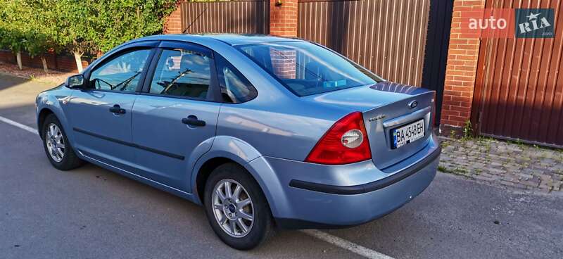 Седан Ford Focus 2005 в Києві
