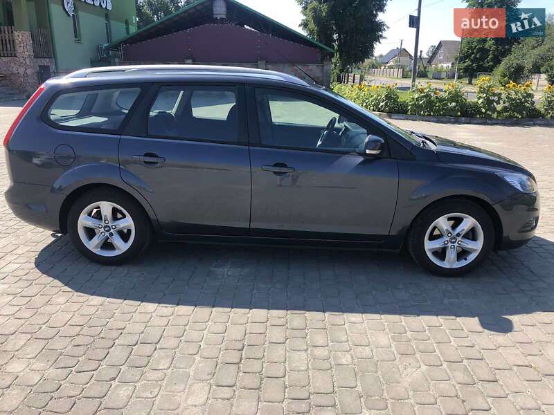 Универсал Ford Focus 2010 в Камне-Каширском фото 6 Универсал Ford Focus 2010 в Камне-Каширском