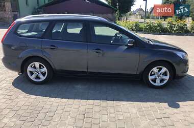 Универсал Ford Focus 2010 в 