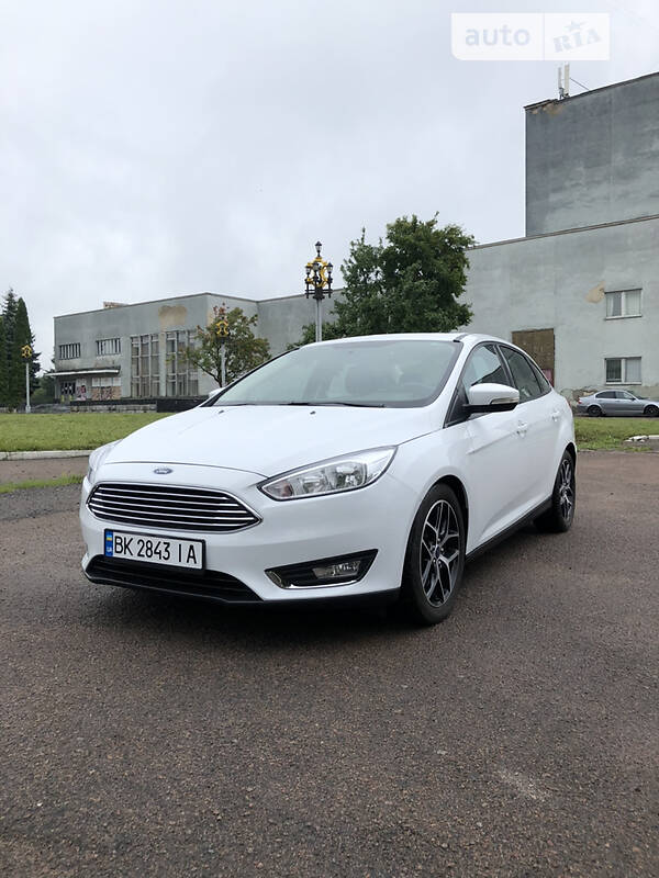 Седан Ford Focus 2017 в Рівному