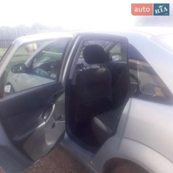 Седан Ford Focus 2003 в Днепре