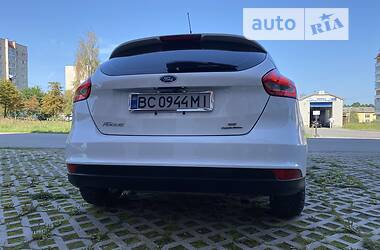 Хетчбек Ford Focus 2015 в Калуші