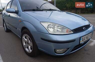 Седан Ford Focus 2004 в 