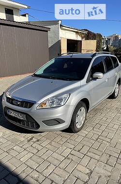 Універсал Ford Focus 2010 в Сумах