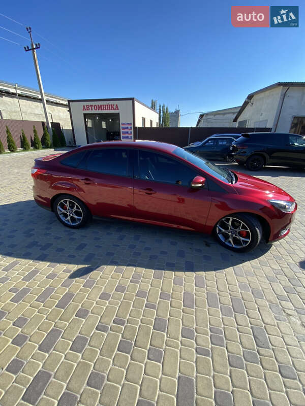 Седан Ford Focus 2014 в Теребовле