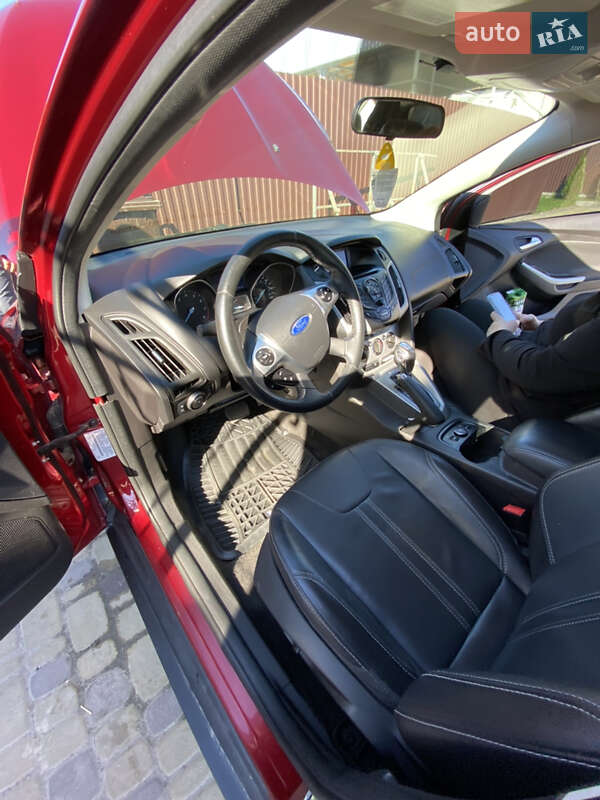 Седан Ford Focus 2014 в Теребовле