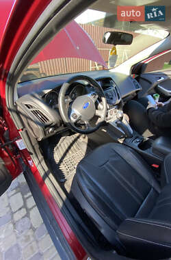 Седан Ford Focus 2014 в 