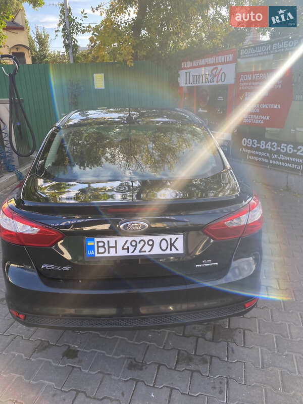 Седан Ford Focus 2014 в Черноморске