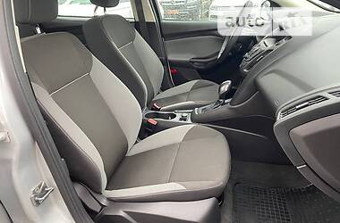 Седан Ford Focus 2012 в 