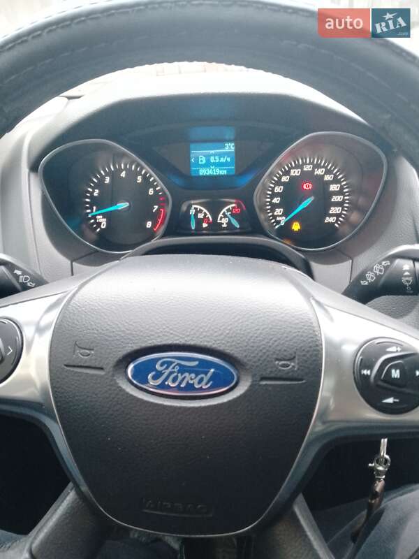 Хэтчбек Ford Focus 2013 в Великой Александровке