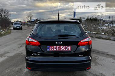 Универсал Ford Focus 2012 в Долине