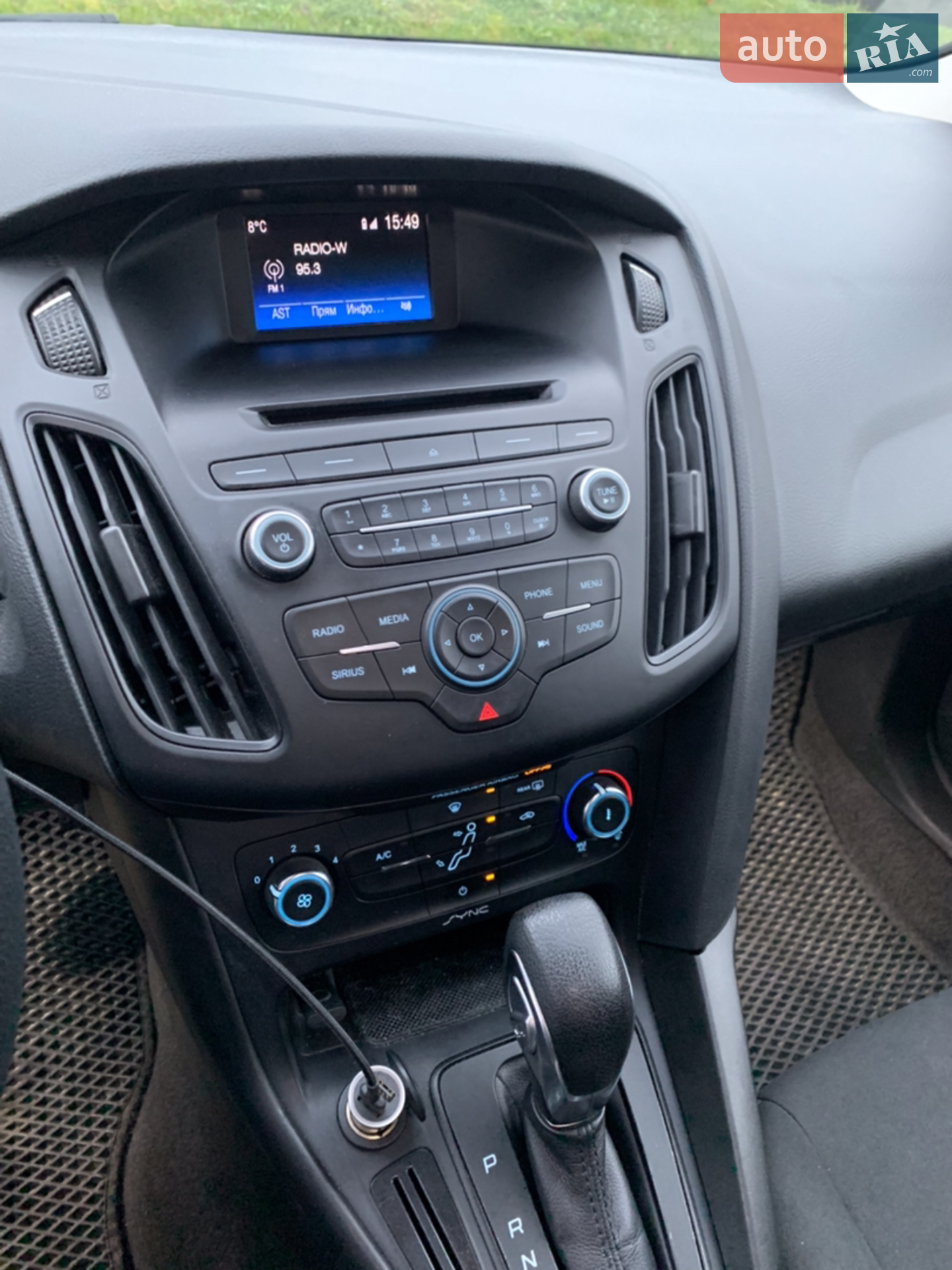 2017 Ford Focus - мініатюра 19