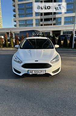 Седан Ford Focus 2016 в Днепре