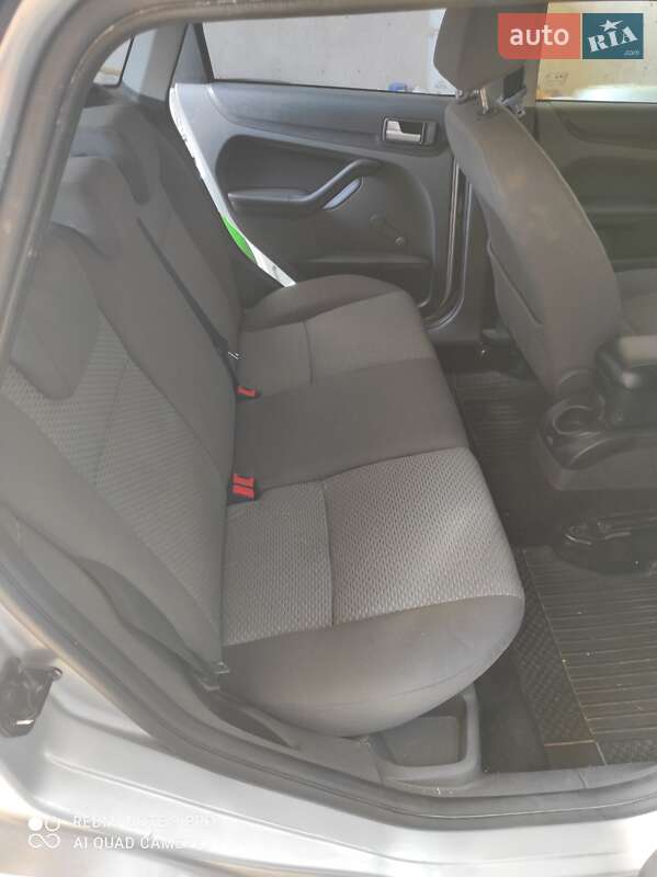 Універсал Ford Focus 2006 в Марганці