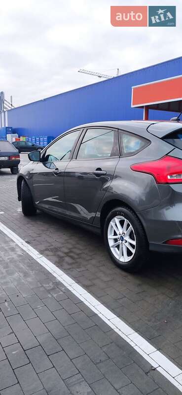 Хэтчбек Ford Focus 2016 в Умани