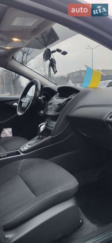 Хэтчбек Ford Focus 2016 в Умани