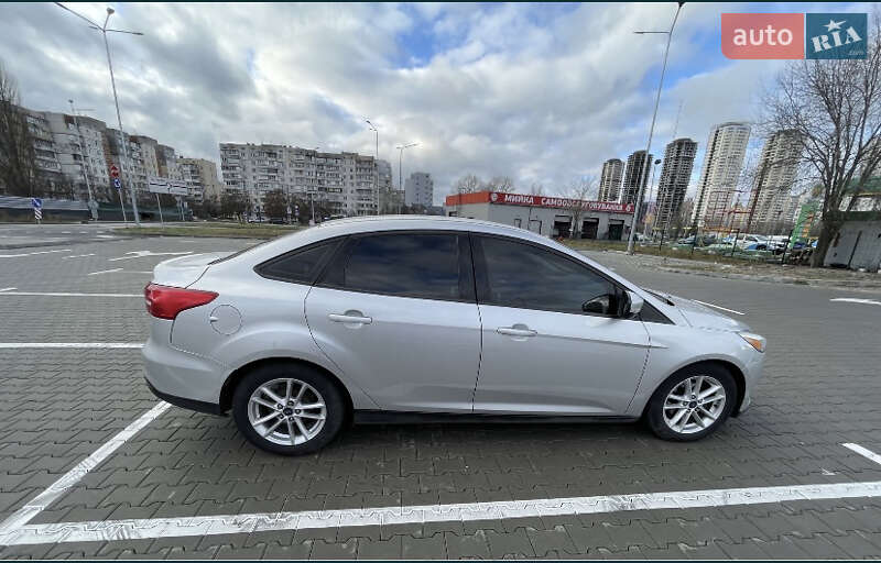 Седан Ford Focus 2016 в Киеве фото 2 Седан Ford Focus 2016 в Киеве
