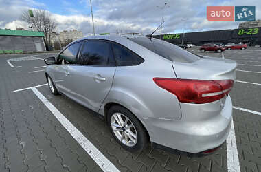 Седан Ford Focus 2016 в Киеве