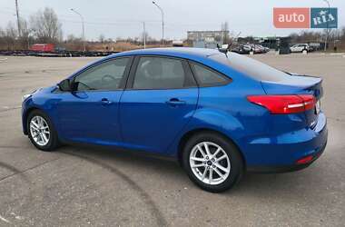 Седан Ford Focus 2017 в Киеве