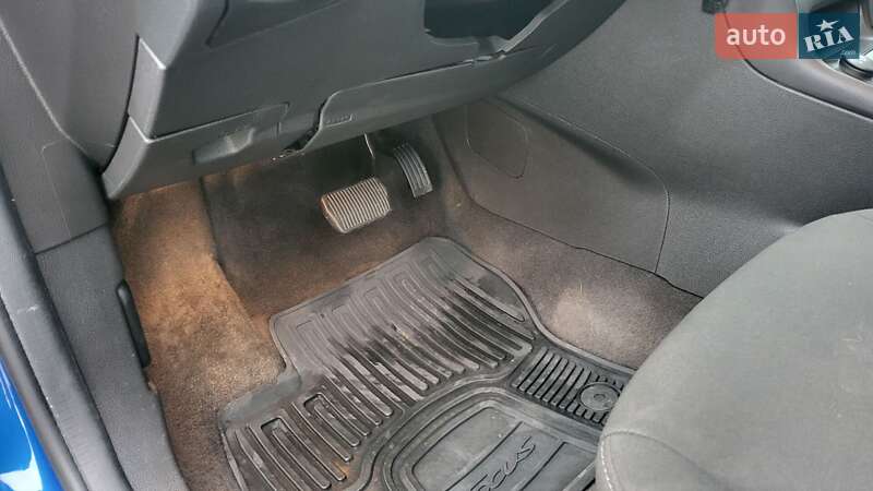 Седан Ford Focus 2017 в Киеве