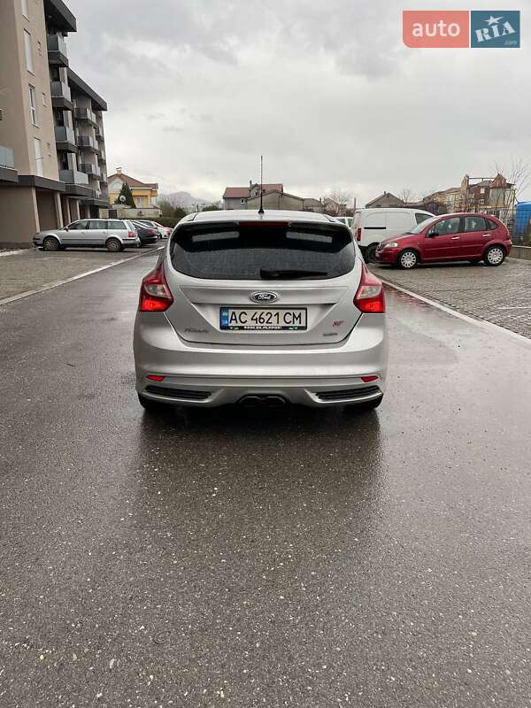 Хетчбек Ford Focus 2013 в Львові