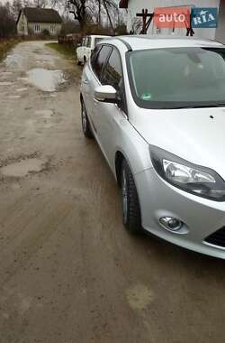 Универсал Ford Focus 2012 в 