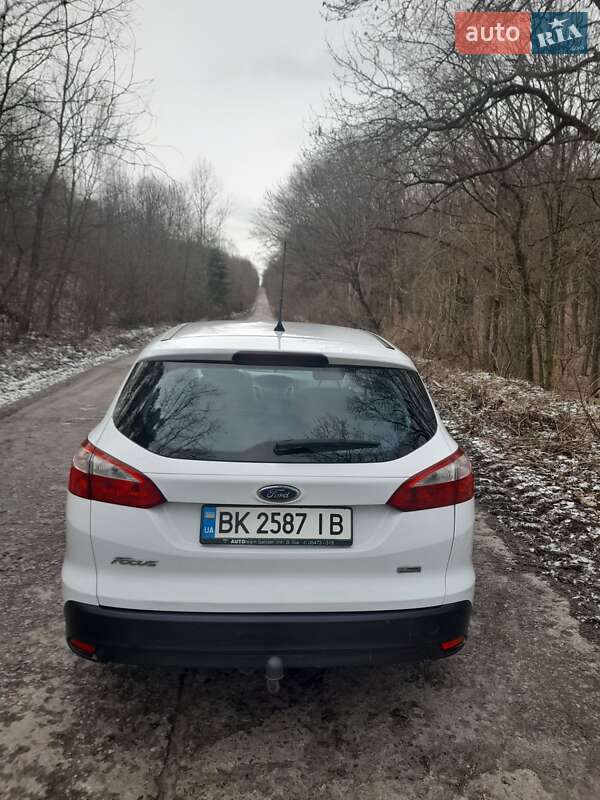 Універсал Ford Focus 2012 в Острозі фото 6 Універсал Ford Focus 2012 в Острозі