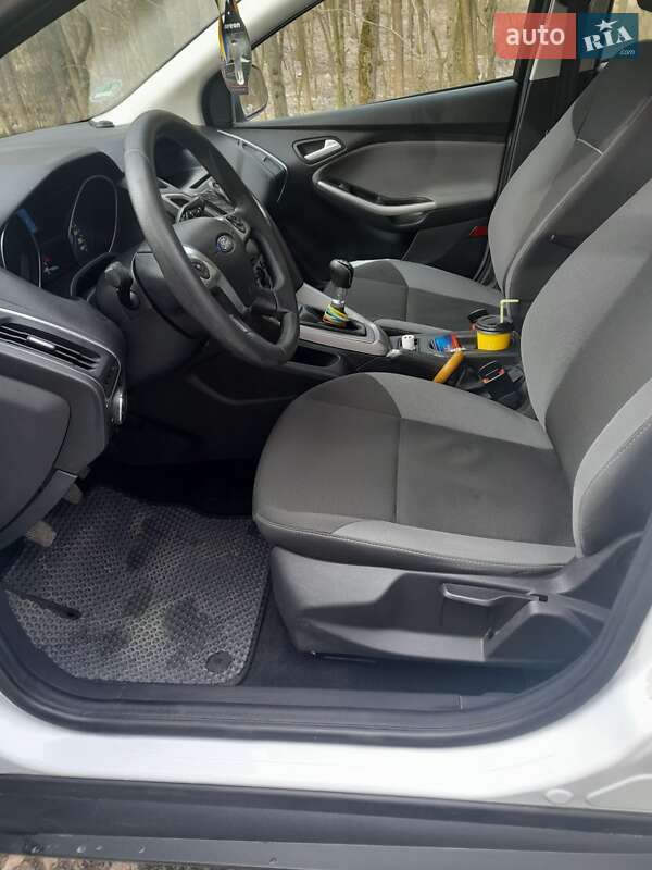 Універсал Ford Focus 2012 в Острозі фото 11 Універсал Ford Focus 2012 в Острозі