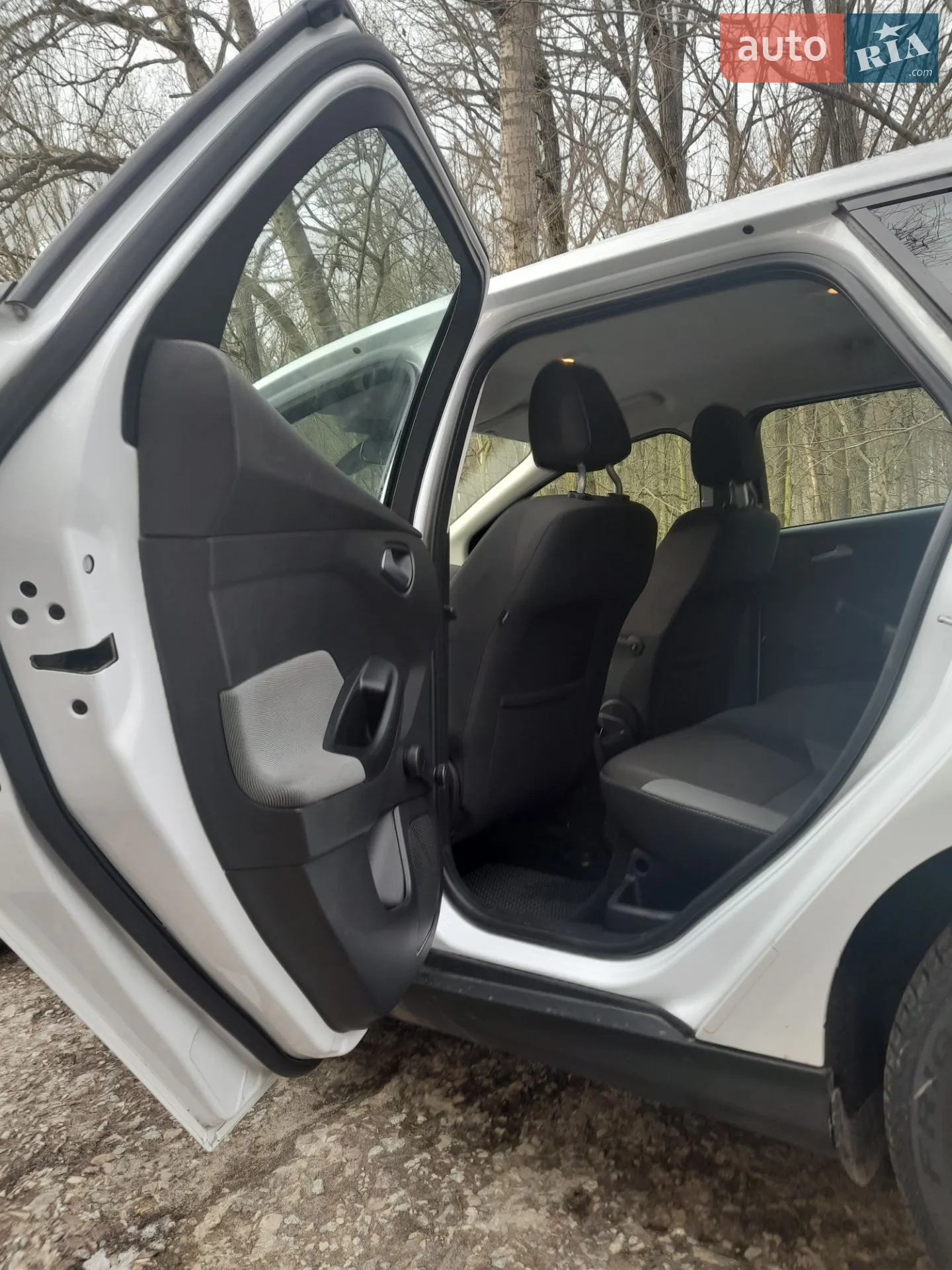 2012 Ford Focus - мініатюра 15