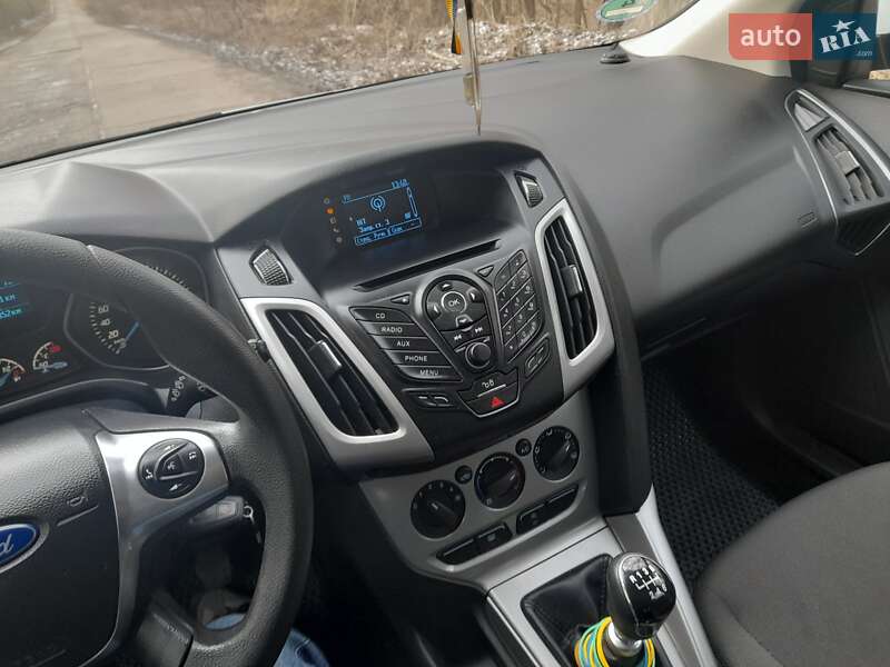 Універсал Ford Focus 2012 в Острозі фото 17 Універсал Ford Focus 2012 в Острозі