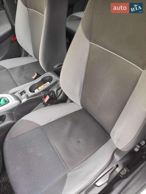 Універсал Ford Focus 2013 в Івано-Франківську