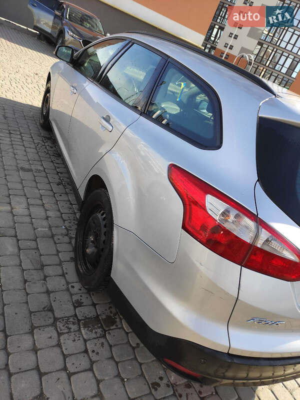 Універсал Ford Focus 2013 в Івано-Франківську