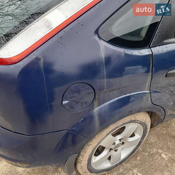 Хэтчбек Ford Focus 2010 в Кременце