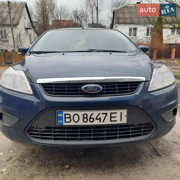 Хэтчбек Ford Focus 2010 в Кременце