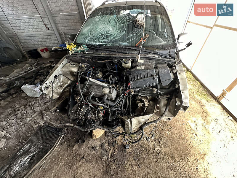 Универсал Ford Focus 2000 в Ильинцах