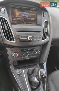 Универсал Ford Focus 2015 в 