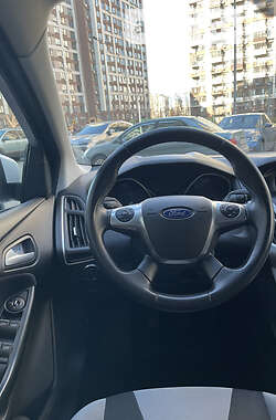 Седан Ford Focus 2013 в Киеве