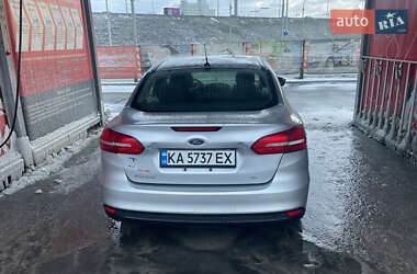 Седан Ford Focus 2017 в 